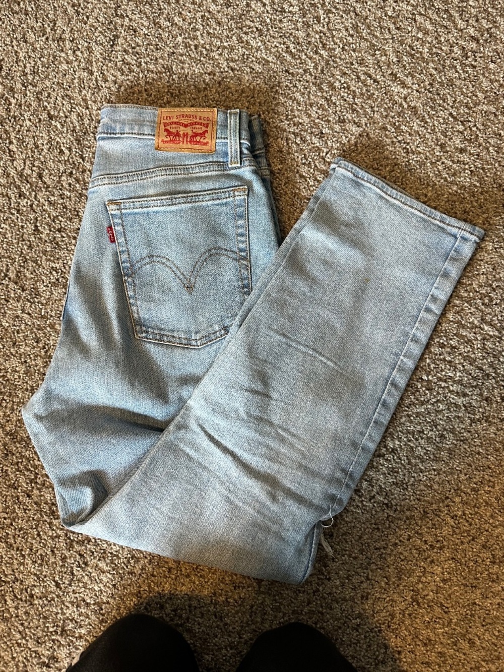 Levi Levi’s wedgie straight jeans sz 30